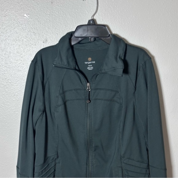Tangerine Women Gray/Green Activewear Zip Up Jacket size M. - Picture 3 of 9